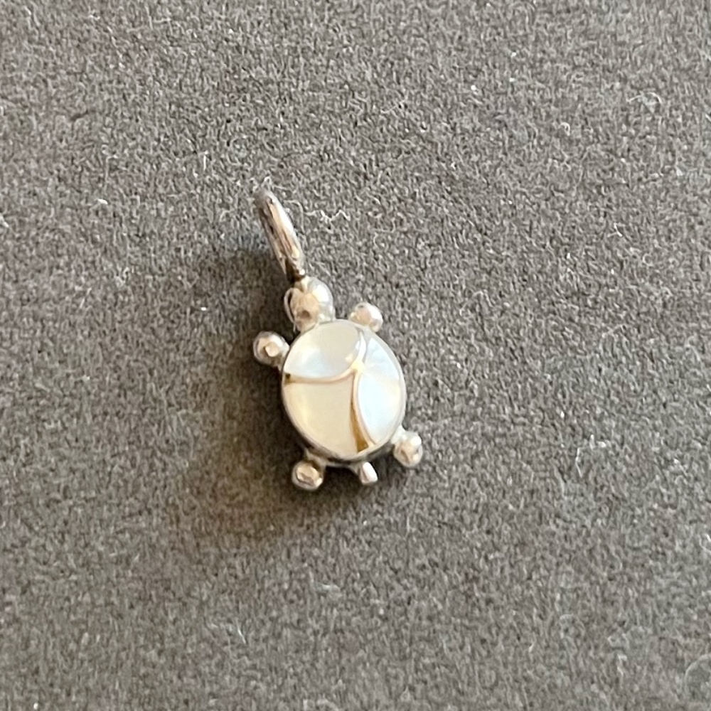 Mother of Pearl Small Turtle Pendant